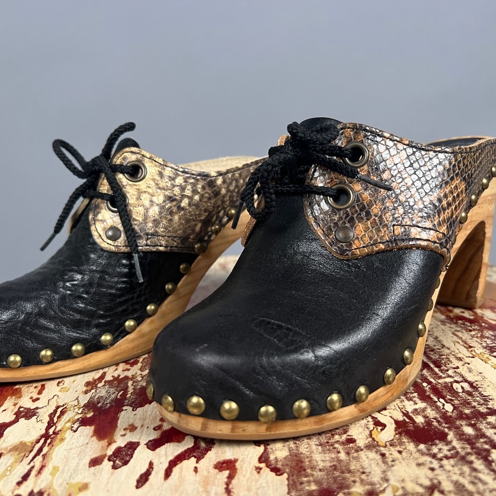 Rare Ugglebo two tone Snakeskin and Black leather tie up clogs size 38 fit 7/7.5